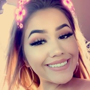 Meet your Posher, Gracie